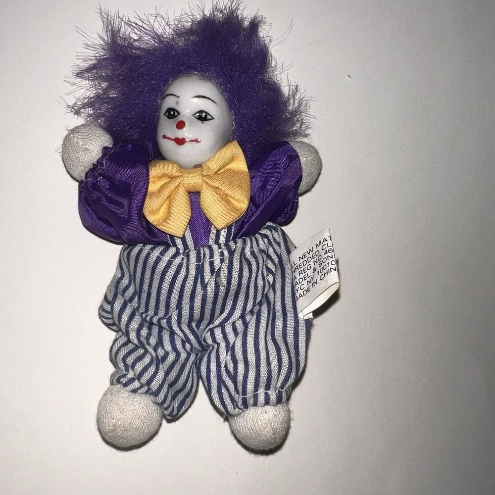 Vintage 1980s Q-Tee Sand-Filled Clown Doll Purple Hair Mardi Gras Theme NOLA